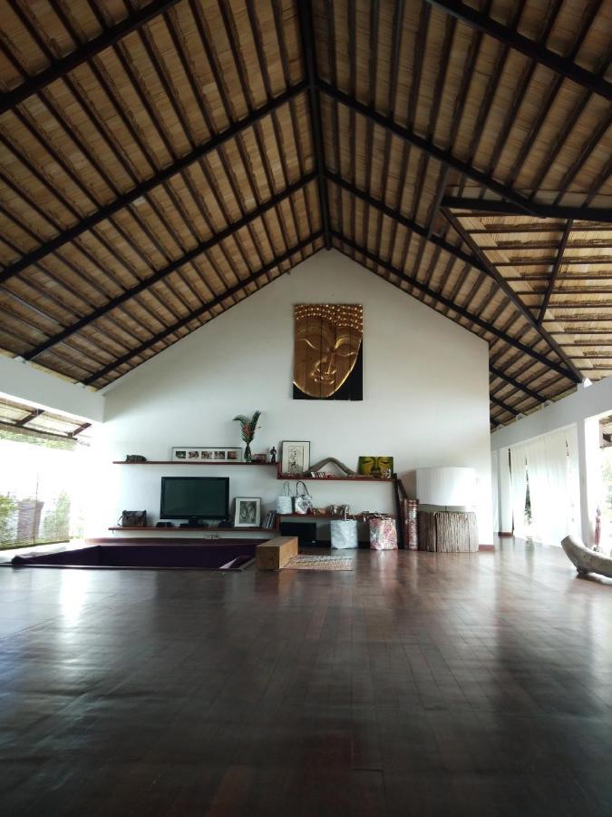Villa Kalachuchi V.K Puerto Princesa Exterior photo